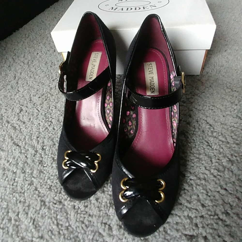 Steve Madden Peep Toe